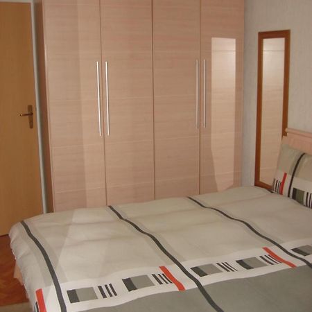 Jani Apartment Prishtine Bagian luar foto